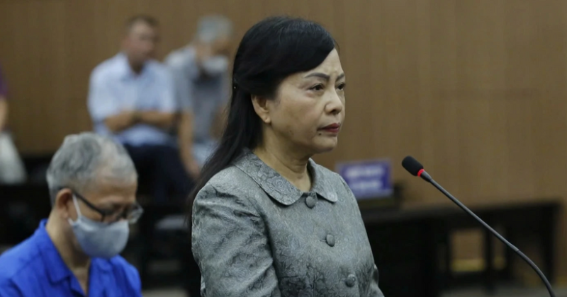 Cựu Bộ trưởng Bộ Y tế Nguyễn Thị Kim Tiến tại tòa.