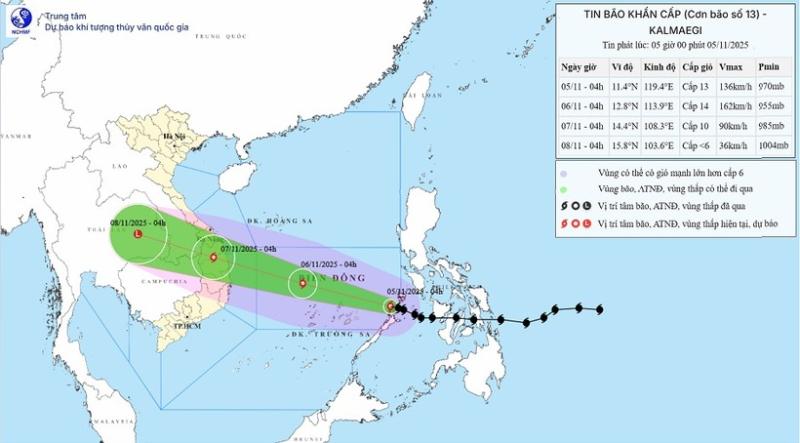 Tin bão số 13 Kalmaegi: Bão di chuyển theo hướng Tây Tây Bắc, tốc độ 20-25km/h. (Ảnh: Trung tâm Dự báo Khí tượng Thủy văn Quốc gia)