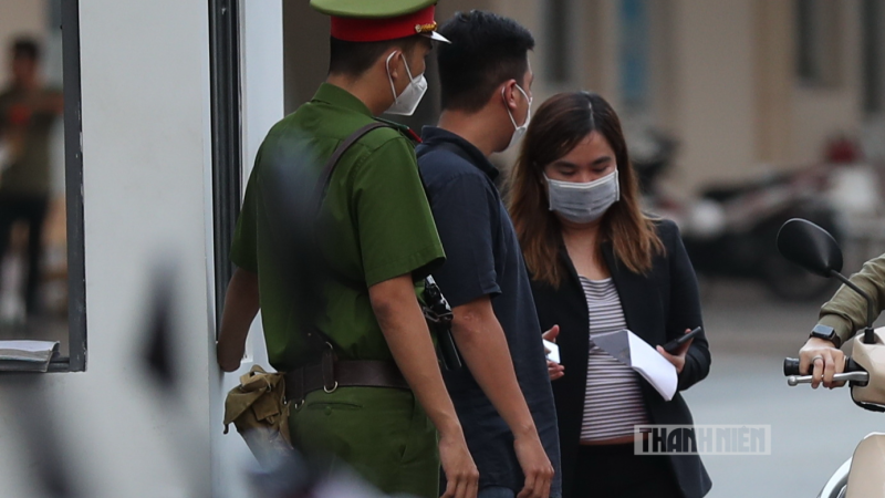 cong an tp hcm lam viec voi chu kenh youtube lang thang duong pho2 cong an tp hcm lam viec voi chu kenh youtube lang thang duong pho2