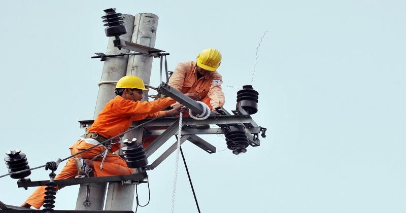 Thị trường - Đề xuất biểu giá điện mới: Dùng từ 700 số điện sẽ phải trả hơn 3.600 đồng/kWh
