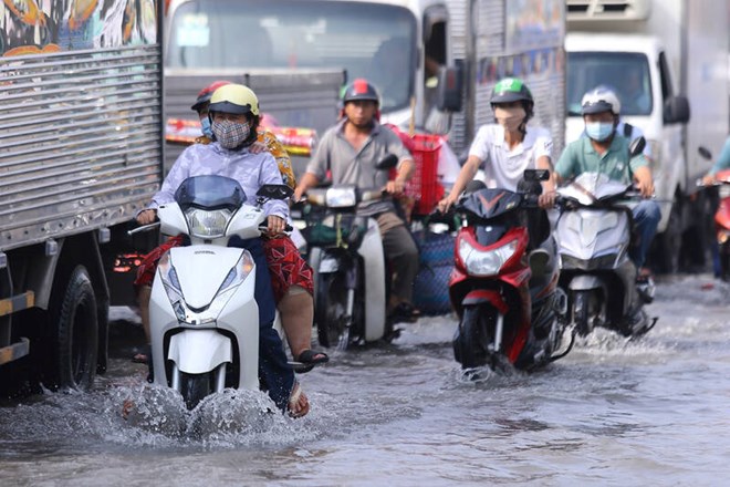 Dự báo Nam Bộ có mưa, không khí lạnh tăng cường vào ngày mai