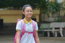 Thí sinh dự thi vào lớp 6 trường THPT chuyên Trần Đại Nghĩa tháng 7/2020. Ảnh: Mạnh Tùng