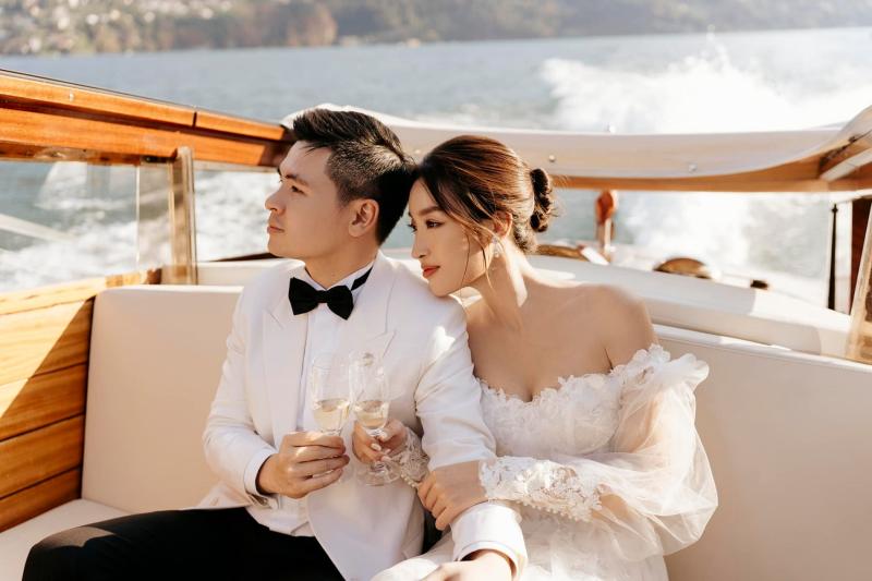 hoa hau do my linh dang anh cuoi voi con trai bau hien2