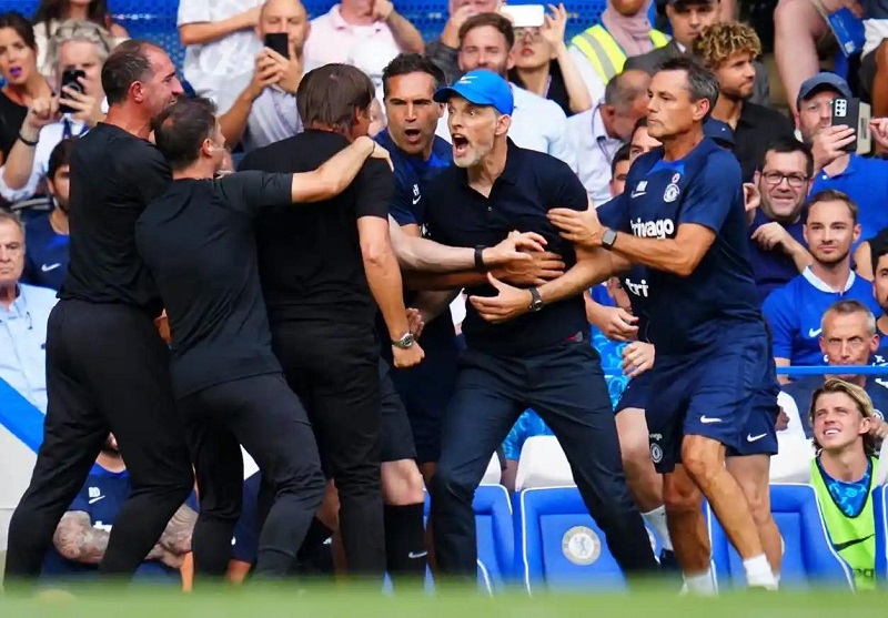 hlv chelsea va tottenham suyt danh nhau sau derby london nay lua 03