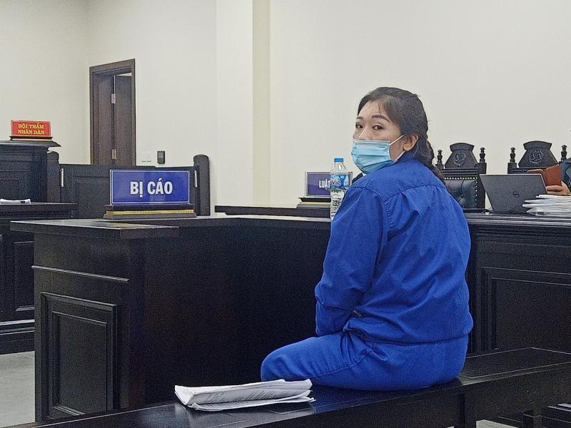 nu duoc si giang bay lua ngoan muc chiem doat hon 20 ty dong cua dai gia ha thanh nhu the nao 