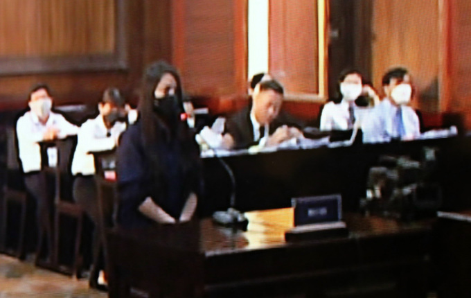 di ghe khoc tai toa khong ly giai duoc hanh vi tan nhan voi be gai 8 tuoi di ghe khoc tai toa khong ly giai duoc hanh vi tan nhan voi be gai 8 tuoi