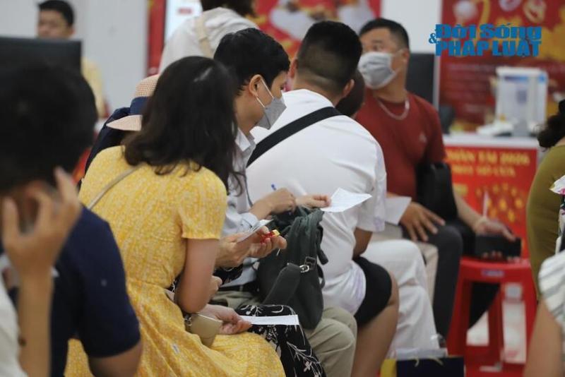 Hiện tại Bảo Tín Minh Châu đang áp dụng việc bán vàng theo giấy hẹn