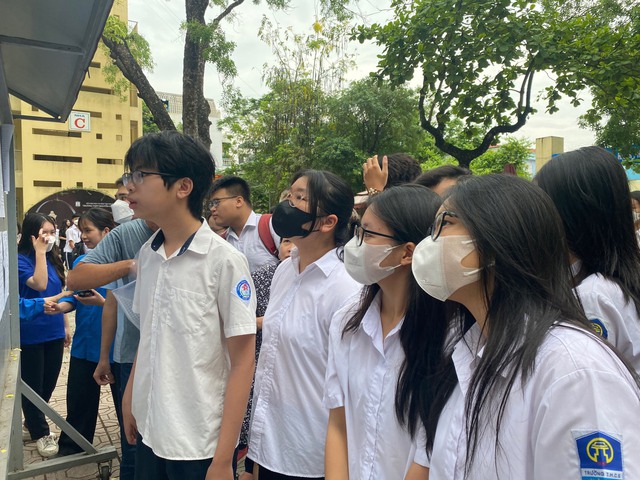 thu tuong yeu cau ha noi bao cao viec tuyen sinh lop 10 cong lap truoc ngay 127