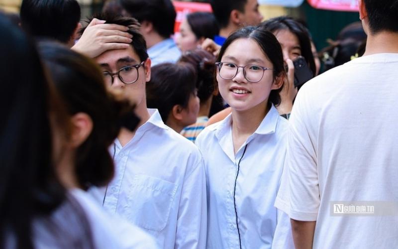 Bộ GD&ĐT sẽ lọc ảo nguyện vọng xét tuyển đại học năm 2024 trên toàn quốc trong 6 lần. Ảnh minh họa: Người đưa tin