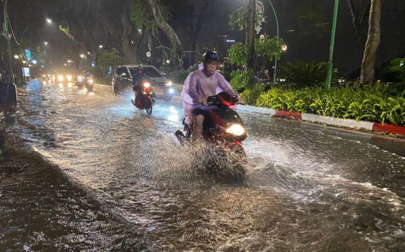 cac tinh bac bo va trung bo buoc vao dot mua lon keo dai 01