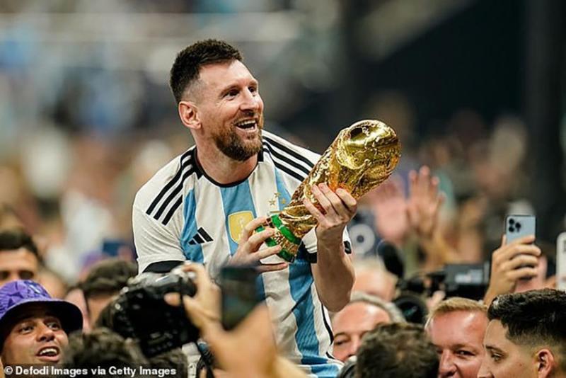 messi khong chia tay doi tuyen quoc gia sau khi vo dich world cup 2022 messi khong chia tay doi tuyen quoc gia sau khi vo dich world cup 2022