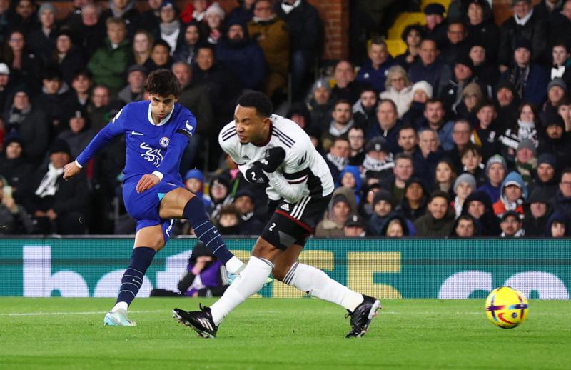 joao felix bi duoi khoi san tran dau tien khoac ao chelsea dspl