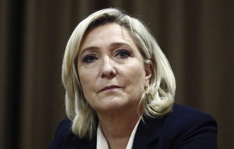 bau cu phap 2022 ung vien le pen bi cao buoc bien thu cong quy copy