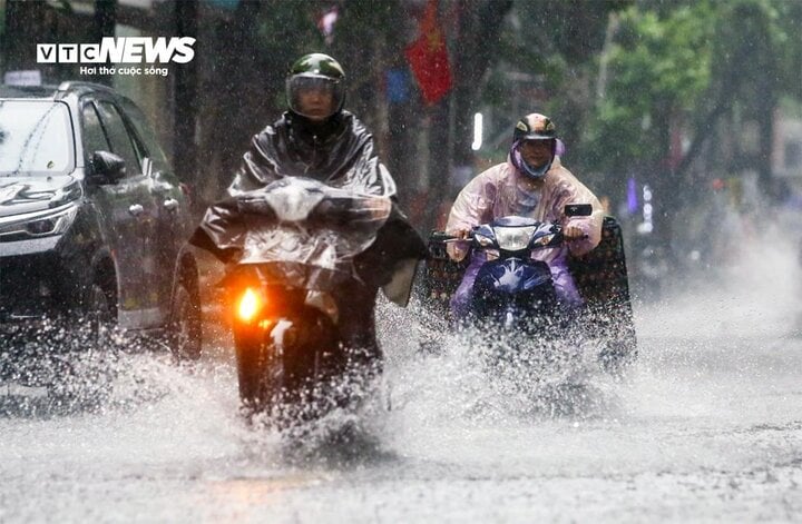 Dự báo thời tiết 10 ngày tới, miền Bắc cục bộ mưa to đến rất to. (Ảnh minh hoạ: Khổng Chí)