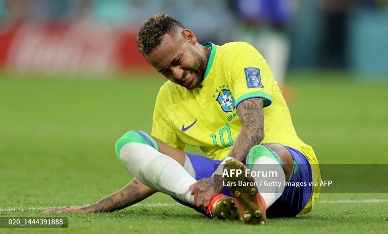 Neymar có nguy cơ lỡ trận gặp Hàn Quốc ở vòng 1/8 World Cup 2022