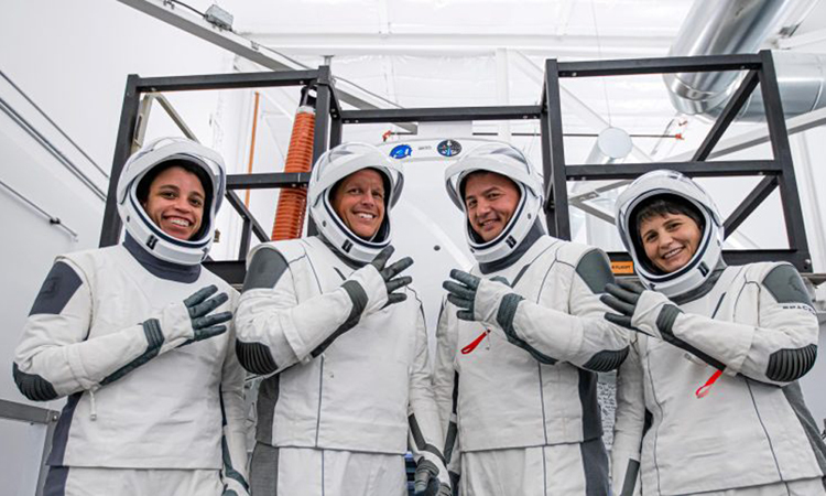 Phi hành đoàn Crew-4 (từ trái qua): Jessica Watkins, Robert Hines, Kjell Lindgren, Samantha Cristoforetti. Ảnh: NASA