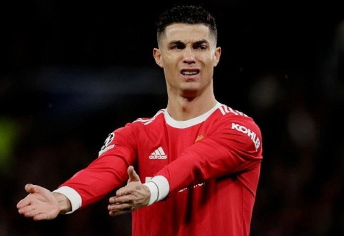 ronaldo nhận lời đề nghị 6 nghìn tỷ, có thể đối đầu hoàng Đức, hùng dũng