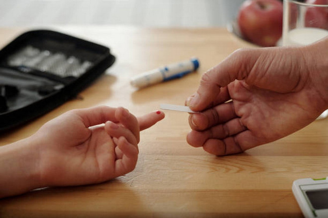 (Ảnh: iStock) kiem-tra-tieu-duong.jpg