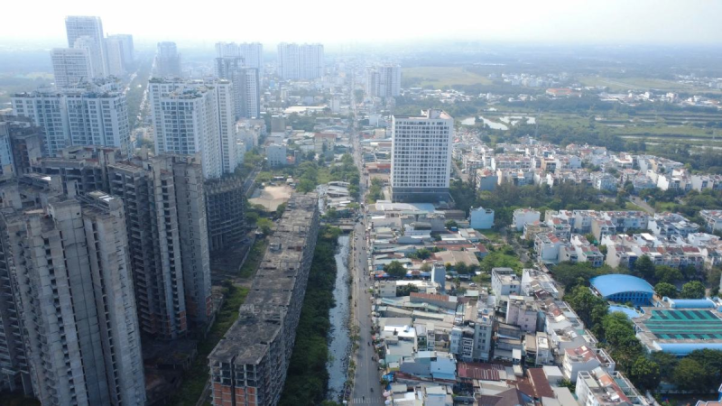 Đường Lê Văn Lương sắp được mở rộng. Ảnh: Anh Tú