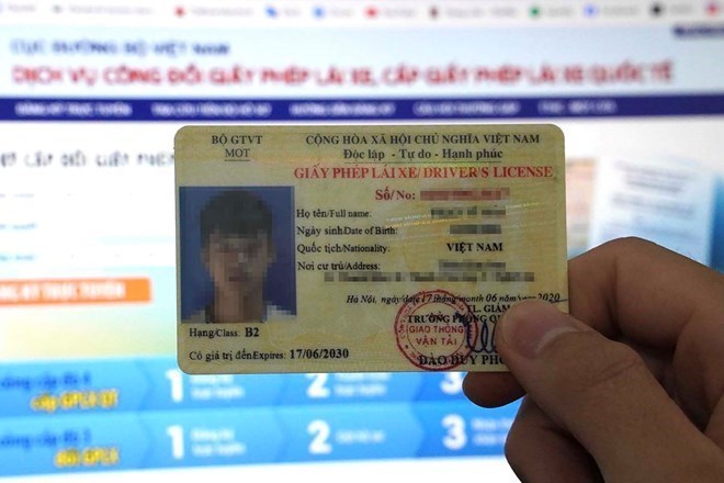 Đề xuất lỗi vi phạm 1 lần bị trừ 12 điểm giấy phép lái xe