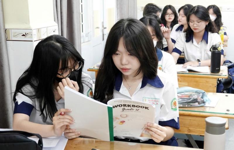 Kỳ thi tốt nghiệp THPT 2025, thí sinh có xu hướng lựa chọn bài thi với các môn thuộc tổ hợp Khoa học xã hội. Ảnh minh họa