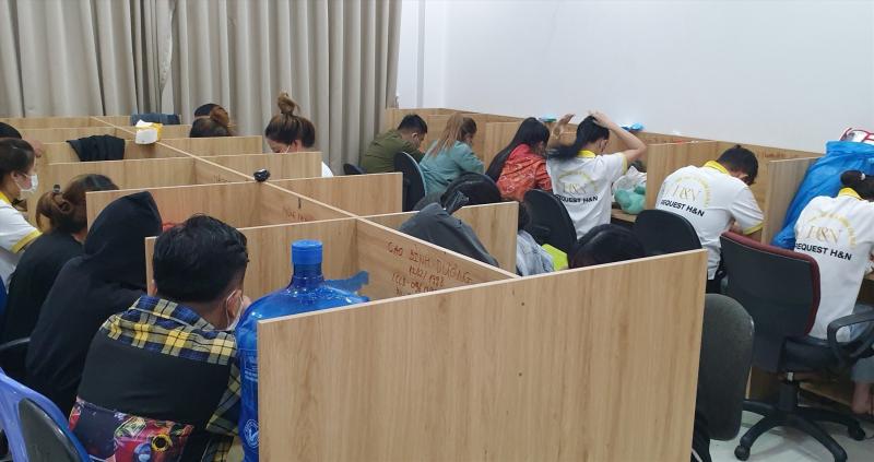 Mạo danh ngân hàng cho vay với lãi suất 0%, 600 người ở TPHCM dính bẫy