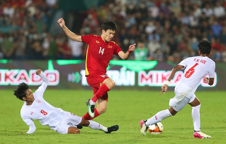 hlv park hang seo cac cau thu con mac loi va thieu nhip nhang 01