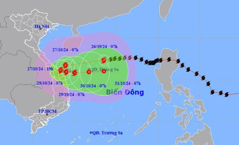 Dự báo hướng đi và vùng ảnh hưởng của bão Trà Mi sáng 26/10. Ảnh: NCHMF