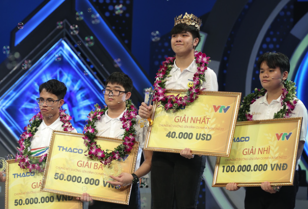 an to chuc duong len dinh olympia len tieng ve 2 cau hoi lich su gay tranh cai 1