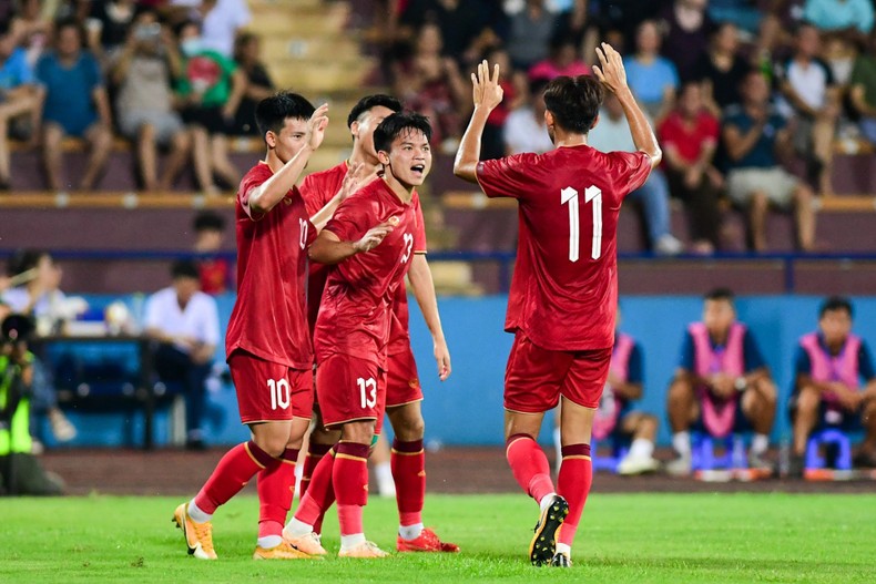 Bóng đá - Cổ động viên châu Á nói gì trước chiến thắng của U23 Việt Nam trước Yemen? (Hình 3).