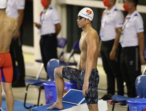 Em trai Ánh Viên đã kết thúc SEA Games còn Huy Hoàng xuất trận quyết giành vàng 400m tự do ảnh 1