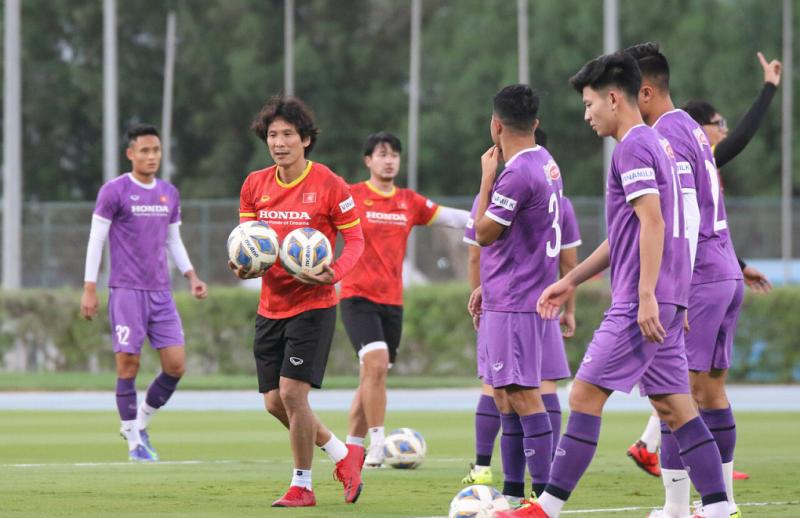 HLV Gong đang cố gắng thay đổi công thức thi đấu của U23 Việt Nam.