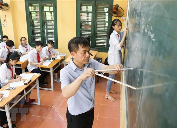 TP. HCM giai bai toan thieu giao vien theo chuong trinh moi hinh anh 2