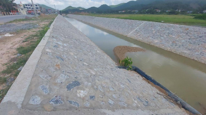 Nhà thầu bị tố thi công ẩu, “mượn” hồ sơ để trúng thầu dự án trăm tỷ 5