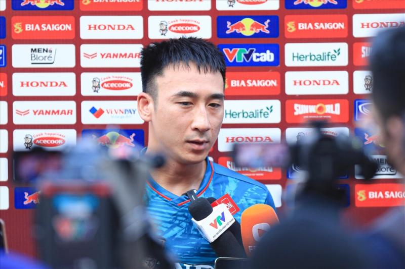 Tiền vệ Hải Huy đang dần hiểu được triết lí của huấn luyện viên Troussier. Ảnh: Minh Dân