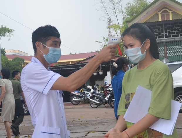 Tranh luan ve giam diem cong uu tien khu vuc voi thi sinh diem cao hinh anh 2