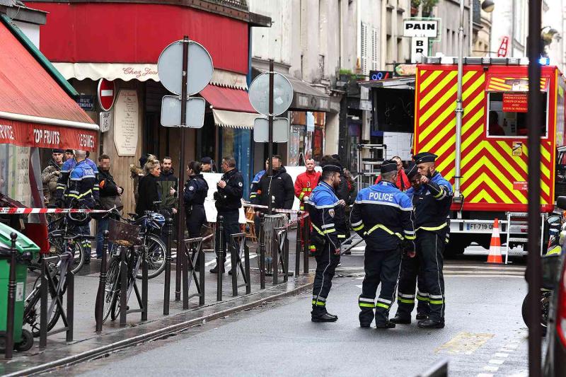 xa sung o trung tam paris khien 3 nguoi thiet mang1 xa sung o trung tam paris khien 3 nguoi thiet mang1